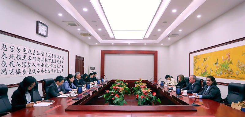 W020231103640473554437.jpg W020231103640473554437.jpg